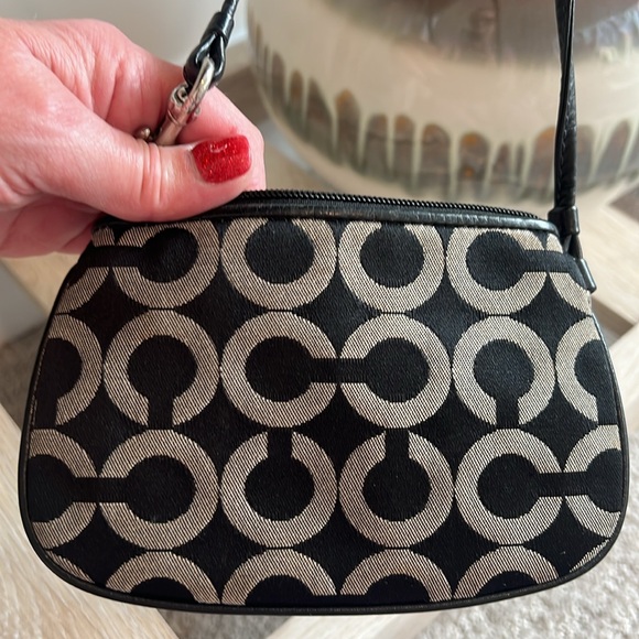 Mini Coach wristlet - Picture 6 of 7